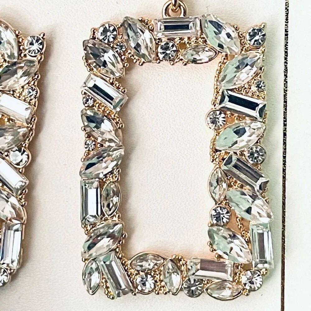 NWT Christian Siriano Gold Square Sparkly Crystal Rhinestone Chandelier Earrings